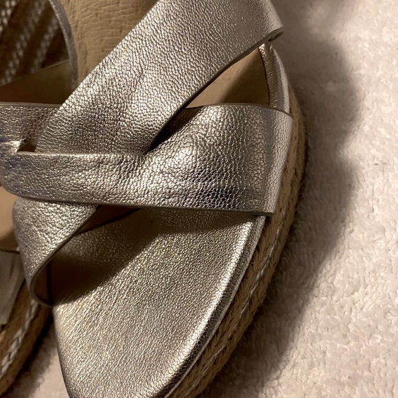 Almost Brand New - Stylish Wedges By MICHAEL KORS - Box 63 - Picture 4 of 7